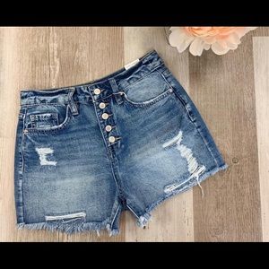 High Rise Shorts With Frayed Hem •Size: 13/31” •Button Fly •YMI Denim •🚭Free